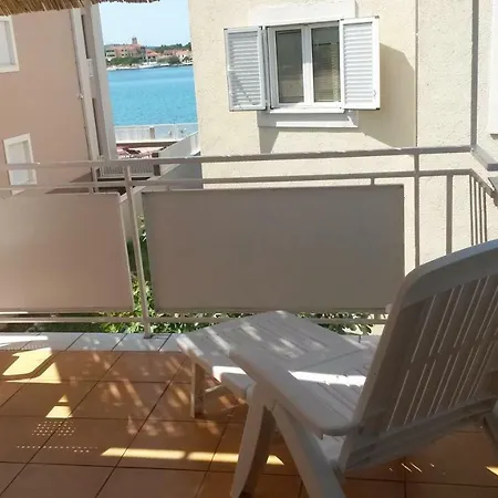 Apartment Ivo Brodarica (Sibenik-Knin)