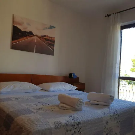 Apartment Ivo Brodarica (Sibenik-Knin)